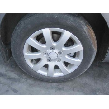 volkswagen golf v berlina (1k1) del año 2008