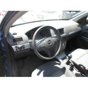 opel astra h berlina del año 2005