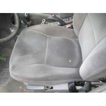 saab 9-3 berlina del año 1999