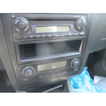 seat ibiza (6l1) del año 2008