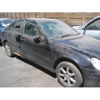 mercedes-benz clase c (w203) berlina del año 2000