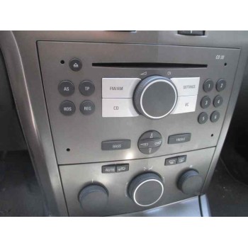 opel astra h berlina del año 2005