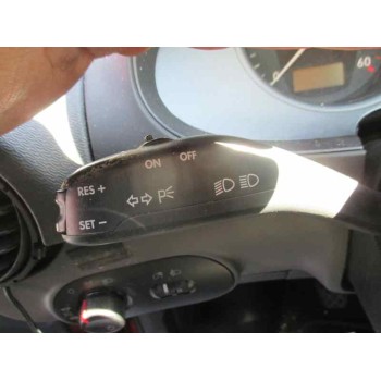 seat ibiza (6l1) del año 2008