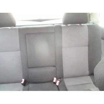 volkswagen golf iv berlina (1j1) del año 2001