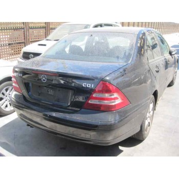 mercedes-benz clase c (w203) berlina del año 2000