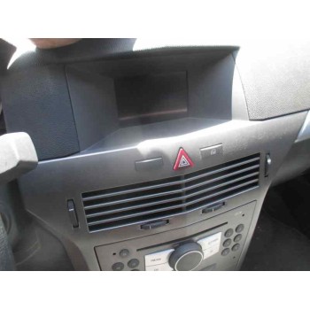 opel astra h berlina del año 2005