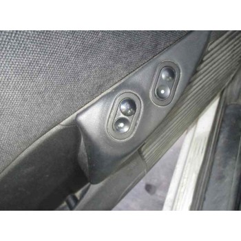 opel corsa b del año 1999