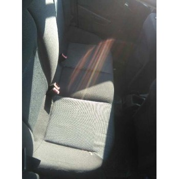 opel astra h berlina del año 2004