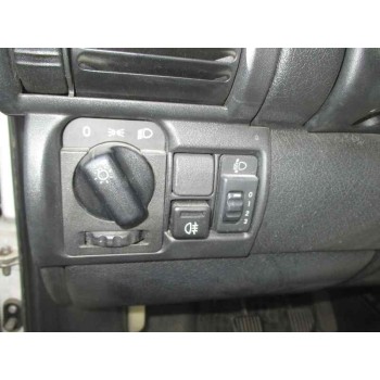 opel corsa b del año 1999