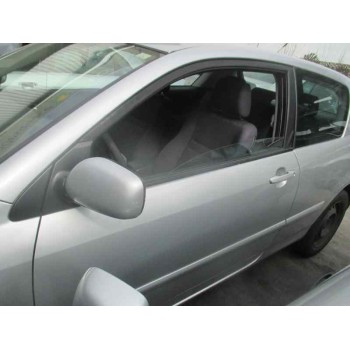 toyota corolla (e12) del año 2004