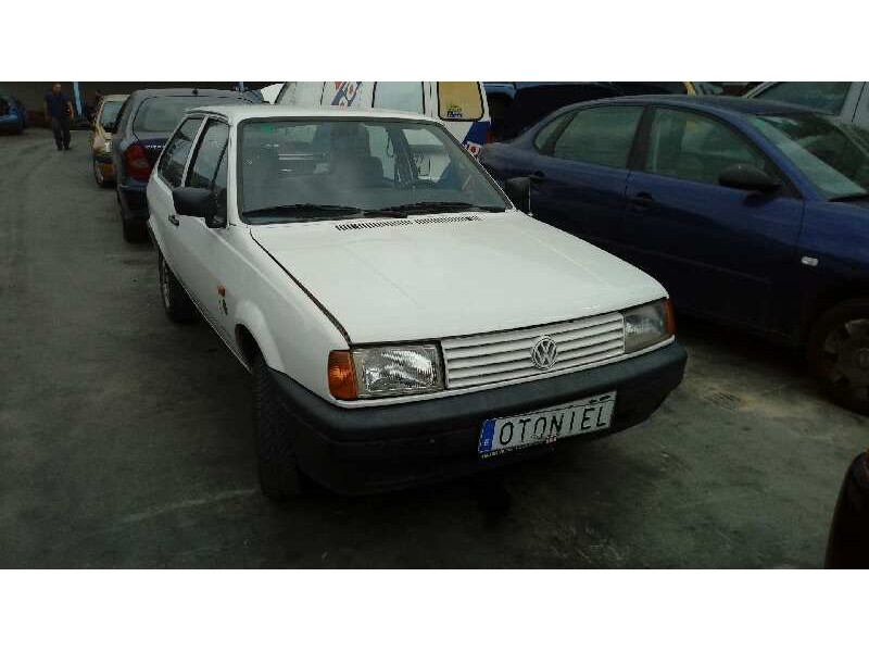 VOLKSWAGEN POLO (801/803)