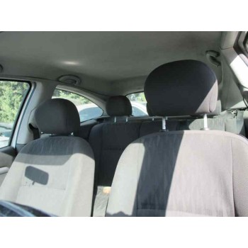 ford focus berlina (cak) del año 2002