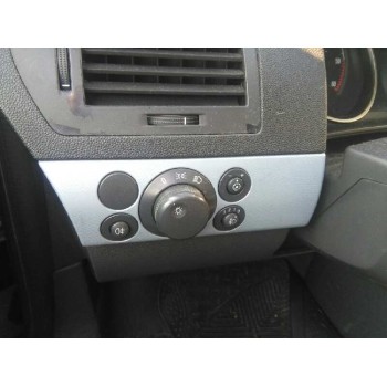 opel astra h berlina del año 2004