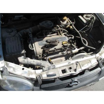 opel corsa b del año 1999