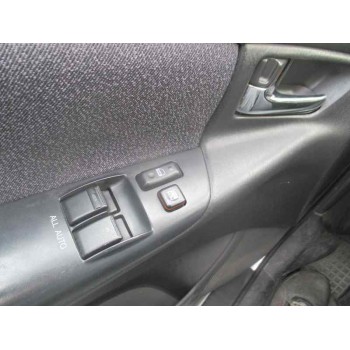 toyota corolla (e12) del año 2004