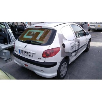 peugeot 206 berlina del año 2003