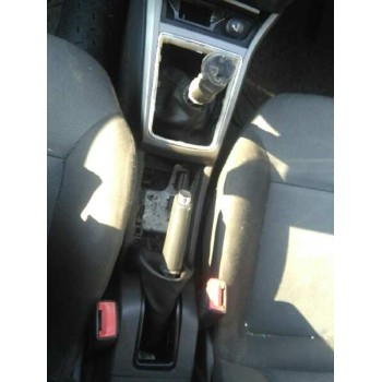 opel astra h berlina del año 2004