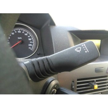 opel astra h berlina del año 2004