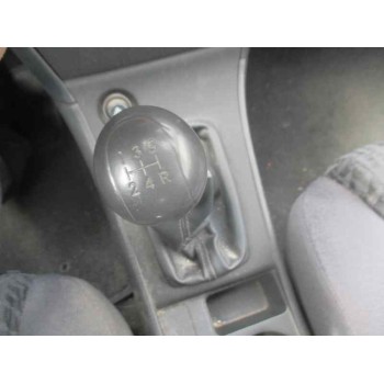 toyota corolla (e12) del año 2004