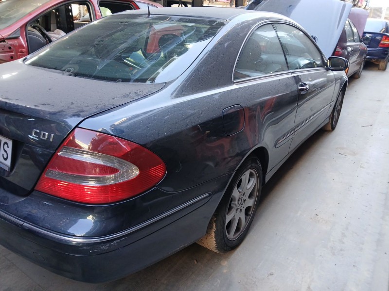 MERCEDES-BENZ CLK (C209)