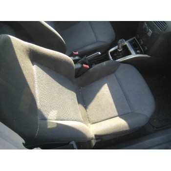 opel astra h berlina del año 2004