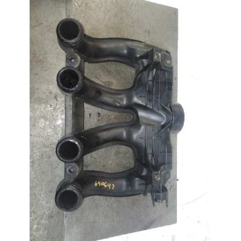 Recambio de colector admision para peugeot 306 break boulebard referencia OEM IAM 9642405280  