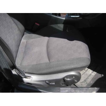 mercedes-benz clase c (w203) berlina del año 2000