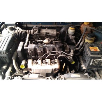 daewoo lanos del año 2000