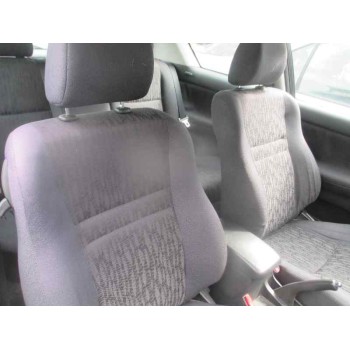 toyota corolla (e12) del año 2004