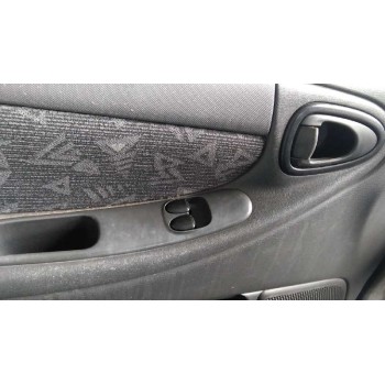 daewoo lanos del año 2000