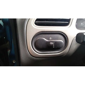 daewoo lanos del año 2000