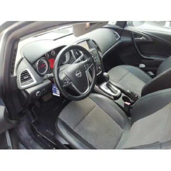 opel astra j lim. del año 2015