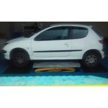 peugeot 206 berlina del año 2003