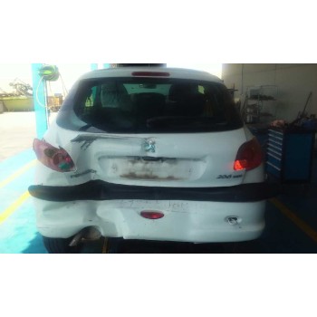 peugeot 206 berlina del año 2003