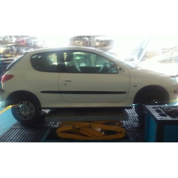 peugeot 206 berlina del año 2003