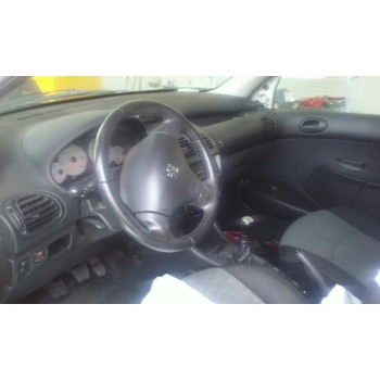 peugeot 206 berlina del año 2003