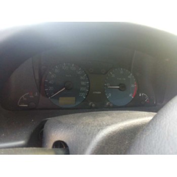 citroën xsara berlina del año 2001