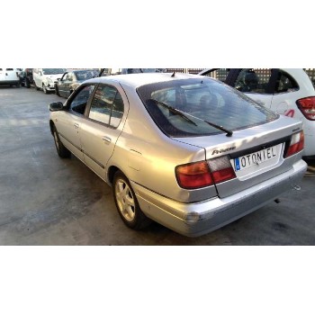 nissan primera berlina (p11) del año 1999