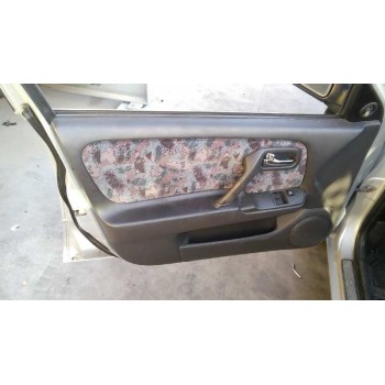 nissan primera berlina (p11) del año 1999