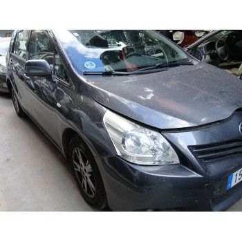 toyota verso (_r2_) del año 2010