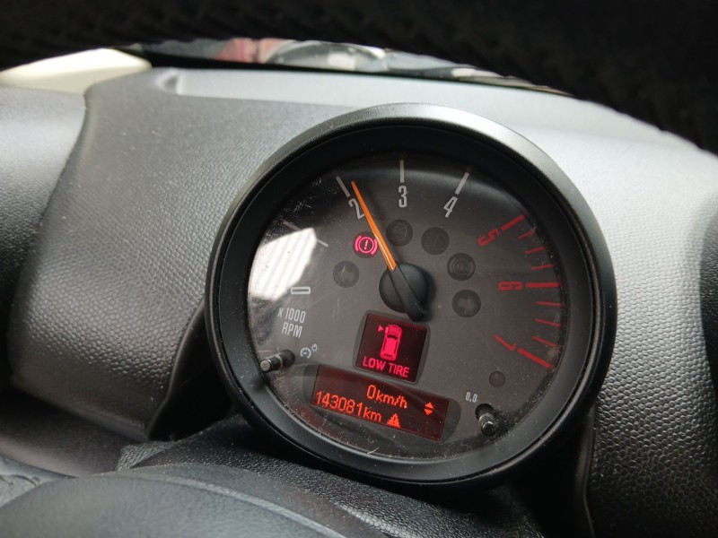 Recambio de cuadro instrumentos para mini mini countryman (r60) one d referencia OEM IAM  143.081KM CUENTAREVOLUCIONES