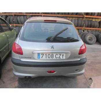 PEUGEOT 206 BERLINA