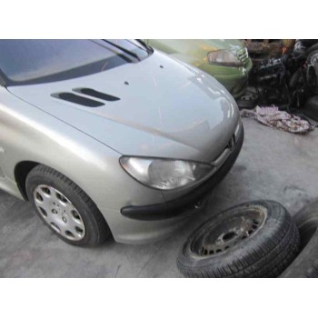 peugeot 206 berlina del año 2004