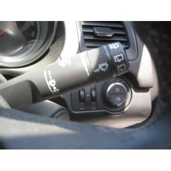 opel insignia berlina del año 2008