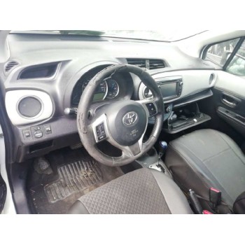 toyota yaris del año 2014