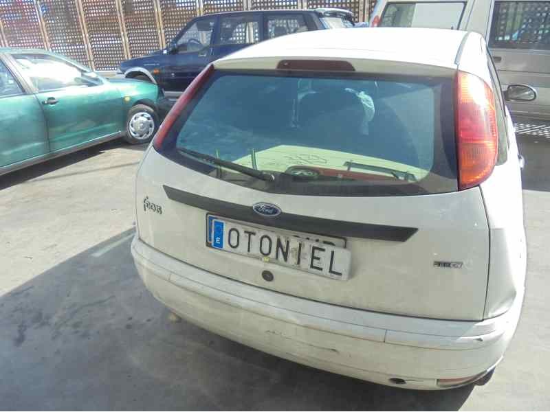 FORD FOCUS BERLINA (CAK)