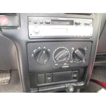 volkswagen polo berlina (6n1) del año 1997