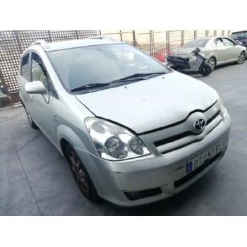 toyota corolla verso (r1) del año 2004
