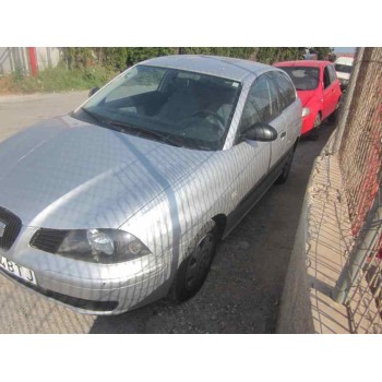seat ibiza (6l1) del año 2002
