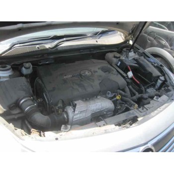 opel insignia berlina del año 2008